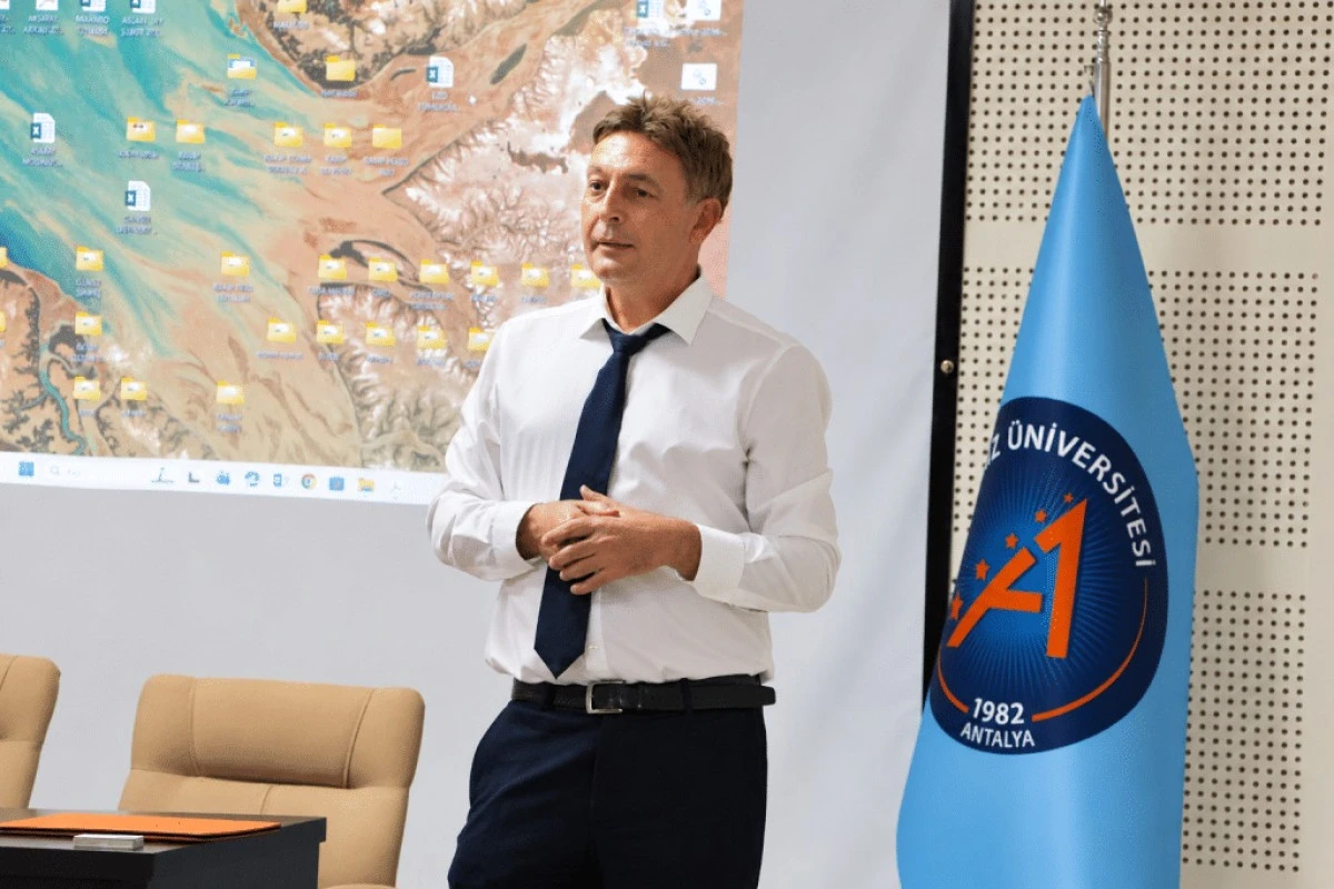 Akdeniz &Uuml;niversitesi &ouml;ğrencilerine hijyen eğitimi verildi