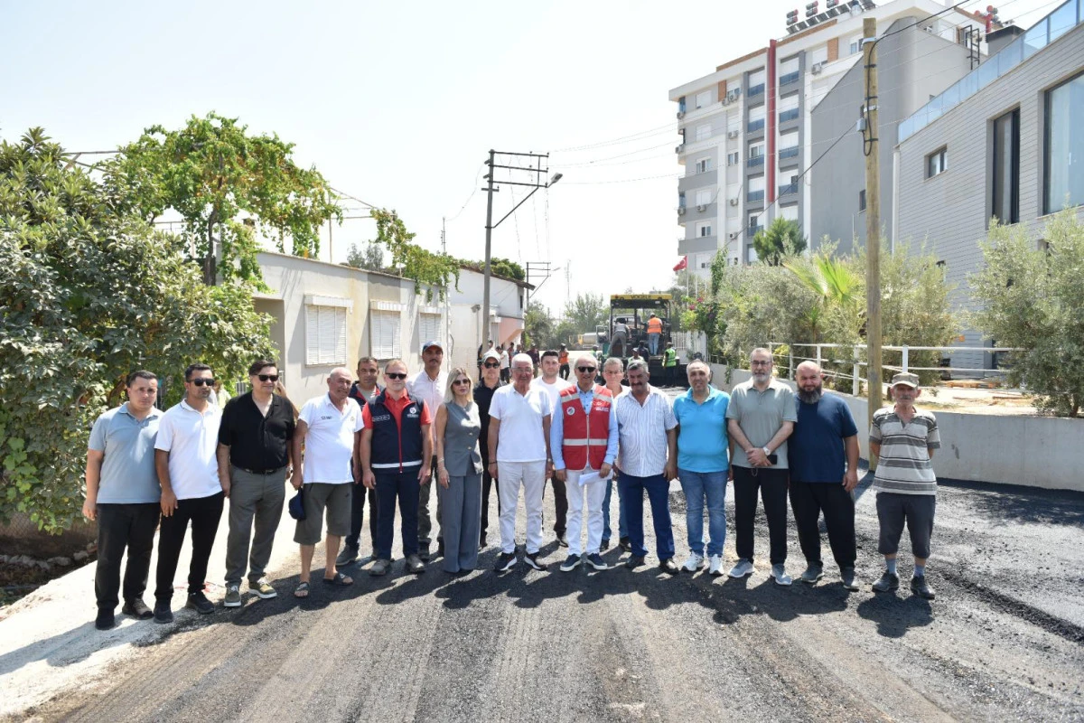 Antalya Kepez'de Beşkonaklılar modern yollara kavuşuyor
