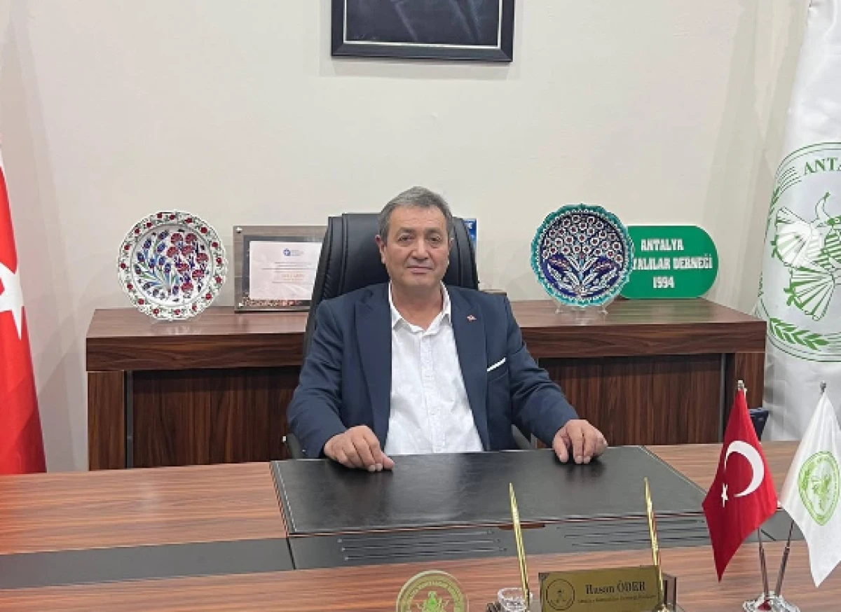 Antalya Konyalılar Derneği Başkanı &Ouml;der: Lider de yetki de milletin elinde!