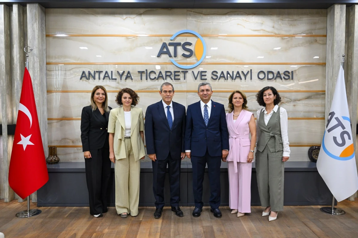 Antalya'da denizler i&ccedil;in yeni &ouml;nlem! Bariyerler kurulacak