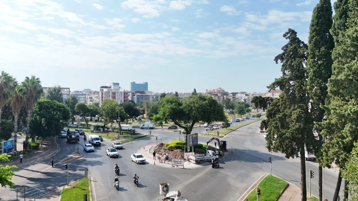 ASAT&rsquo;tan 15 milyonluk altyapı! Kepez tamamlandı, Muratpaşa&rsquo;da s&uuml;r&uuml;yor