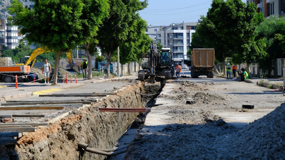 ASAT&rsquo;tan 62 bin metre hat! Yağmursuyu altyapısı g&uuml;&ccedil;leniyor
